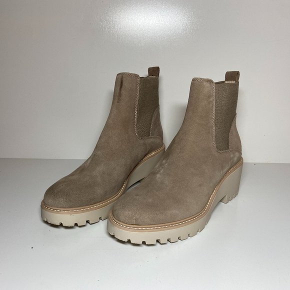 Dolce Vita Haddie Wedge Chelsea Boot Women's Size 7 M Beige Almond Suede - Picture 1 of 4